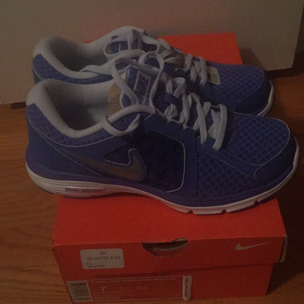 Brand new tennis shoes